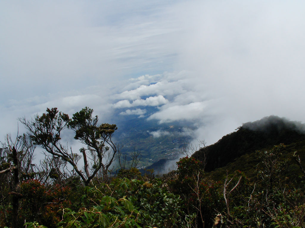 A glimpse...
A view down Mt Kinabalu on our trek up

